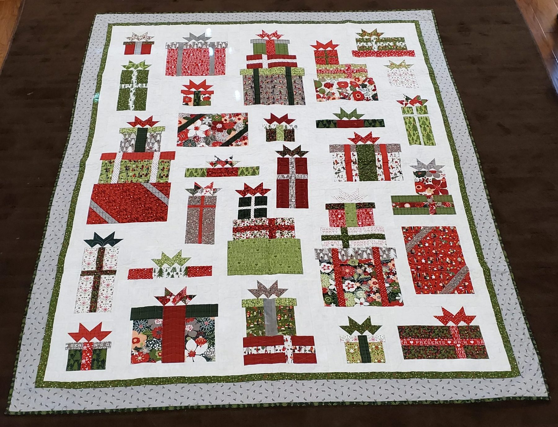 Boxes and Bows Quilt
